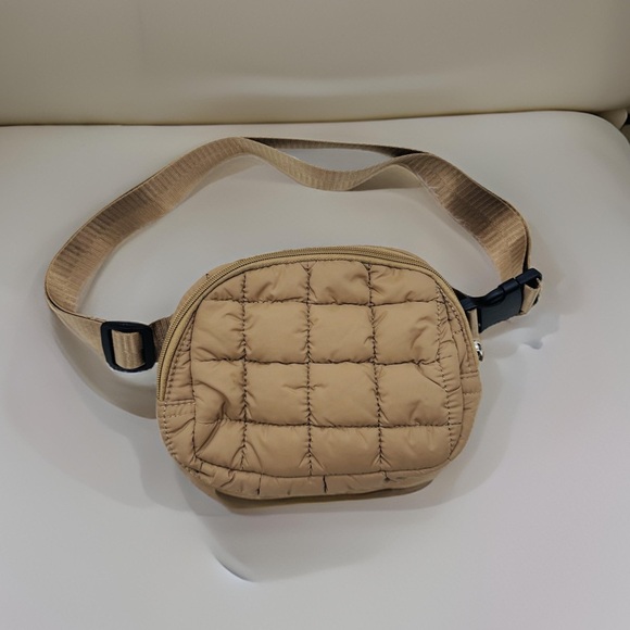 Women’s Tan Puffer Crossbody Quilted Bag - Picture 1 of 7